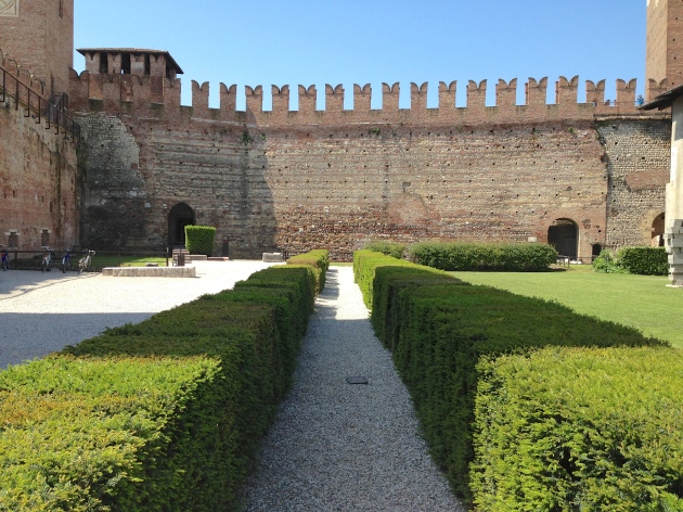 The courtyard at Castelvecchio